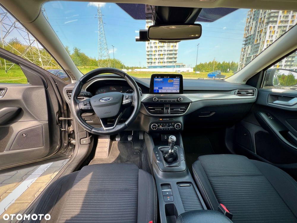Ford Focus 1.5 EcoBoost Titanium Business - 10