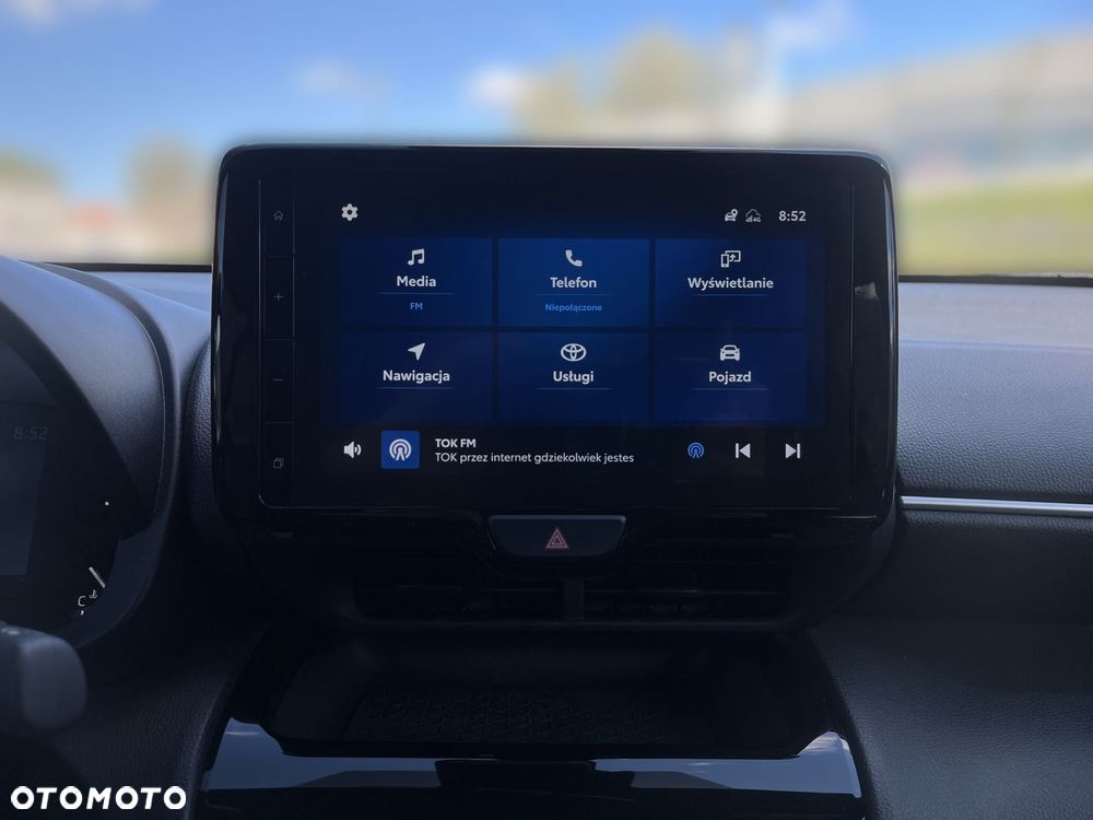 Toyota Yaris Cross Hybrid 1.5 Comfort 4x4 - 18