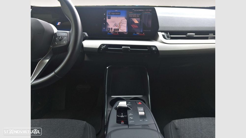 BMW iX1 xDrive30 — fotografia 13