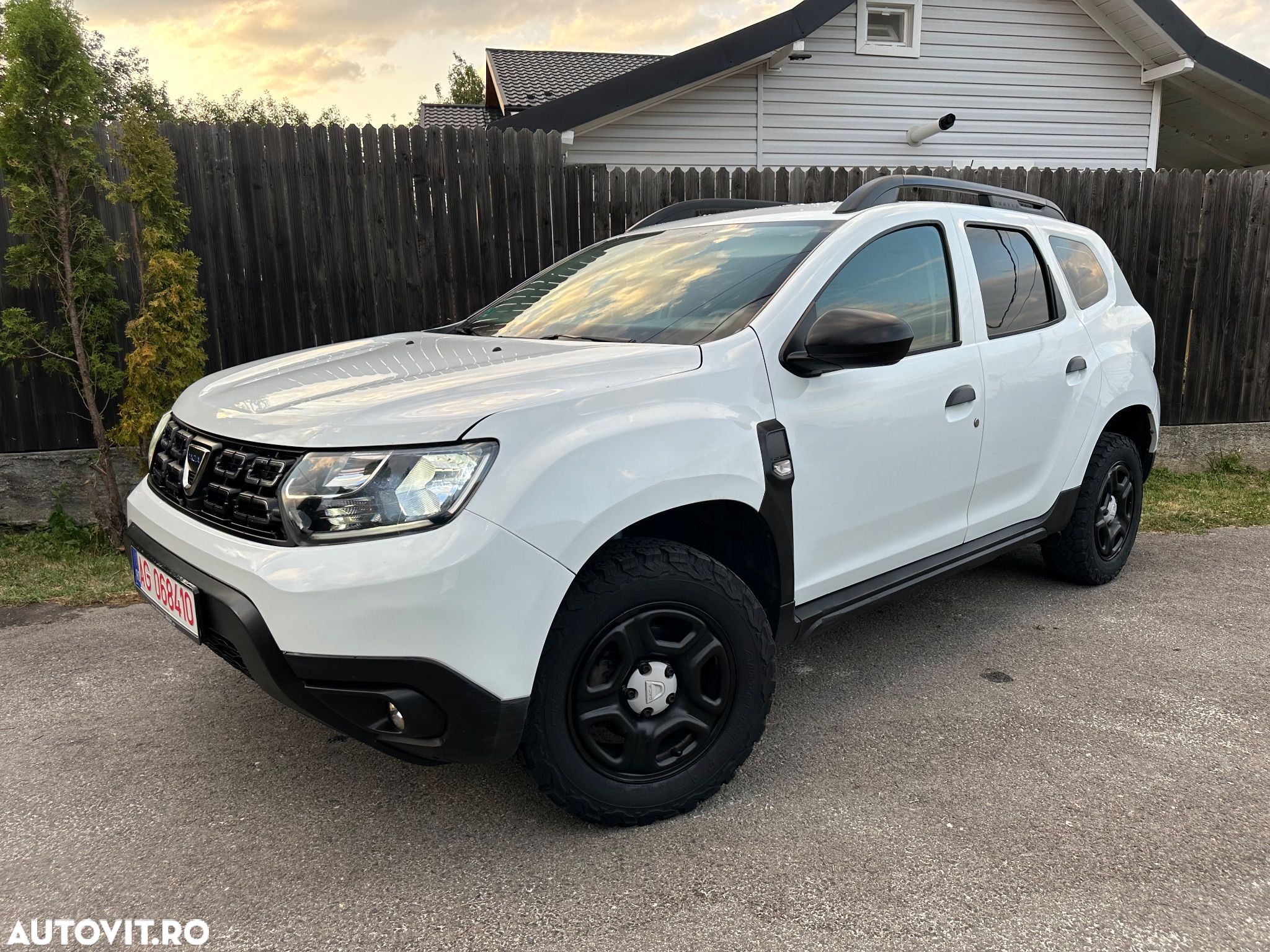 Dacia Duster - 1