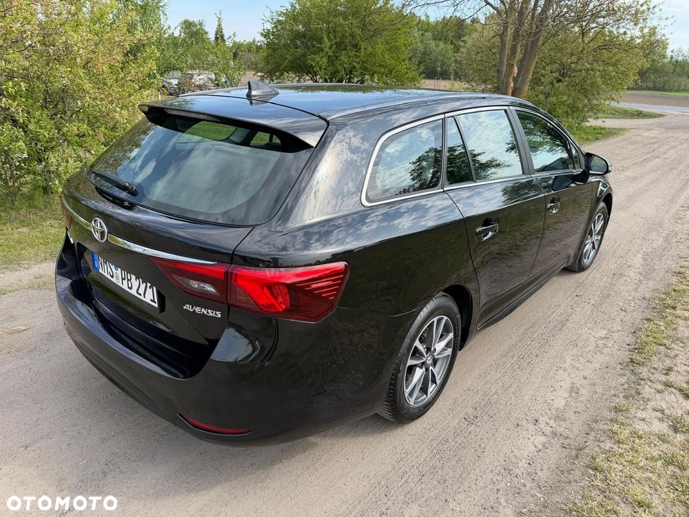Toyota Avensis 1.8 Premium EU5 - 27
