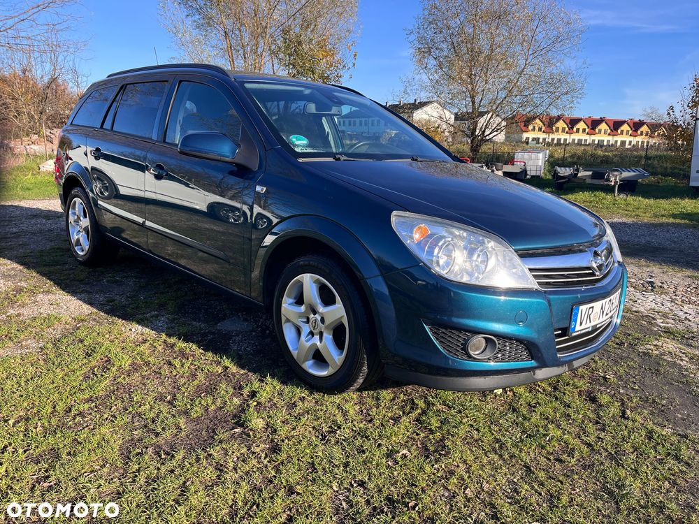 Opel Astra 1.6 Caravan Edition - 1