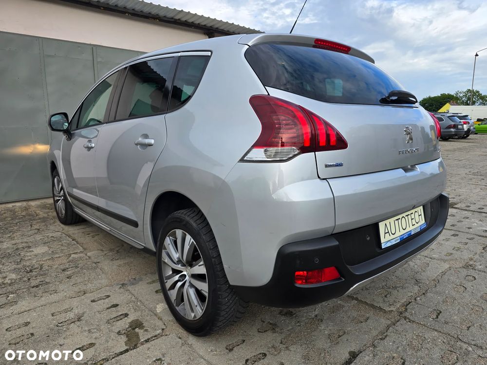 Peugeot 3008 2.0 HDi Allure - 5
