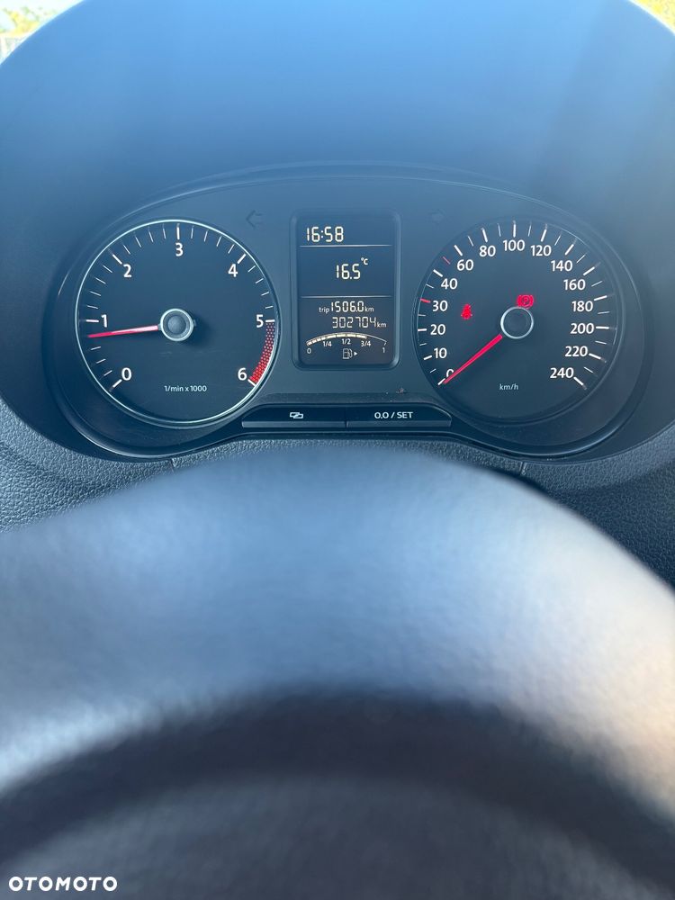 Volkswagen Polo 1.6 TDI DPF Comfortline - 11