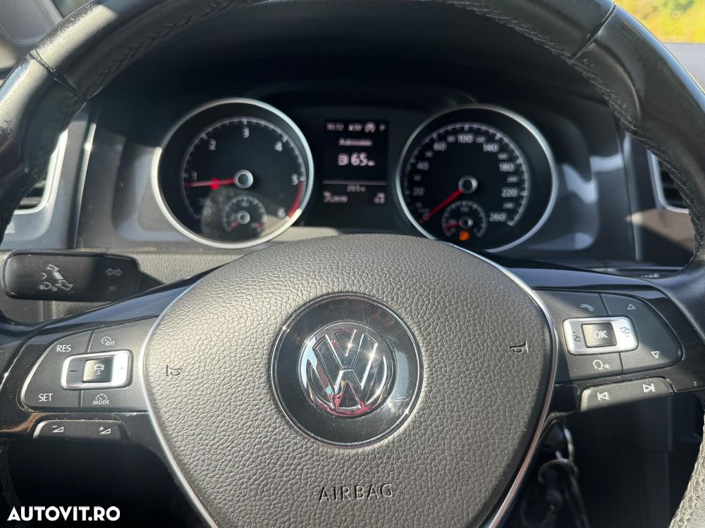 Volkswagen Golf 1.6 TDI (BlueMotion Technology) DSG Trendline - 11