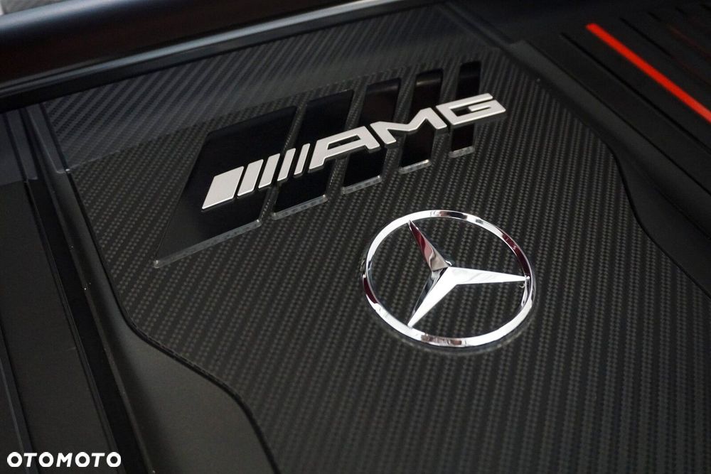 Mercedes-Benz GLC - 27