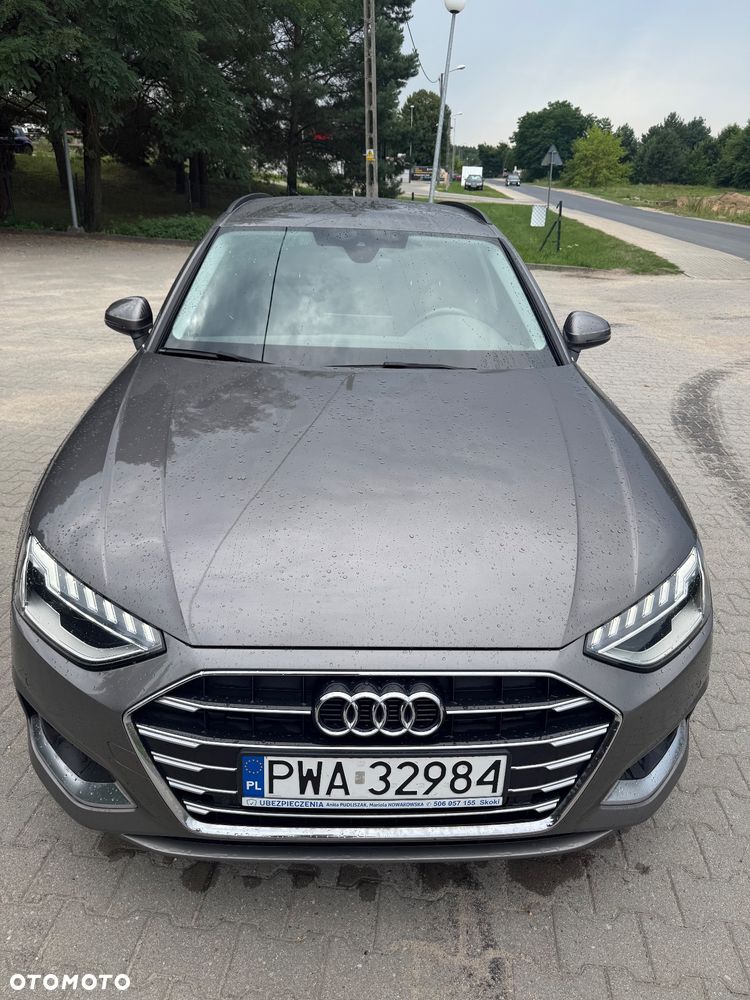 Audi A4 Avant 30 TDI S tronic - 4