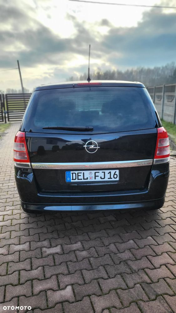 Opel Zafira - 7