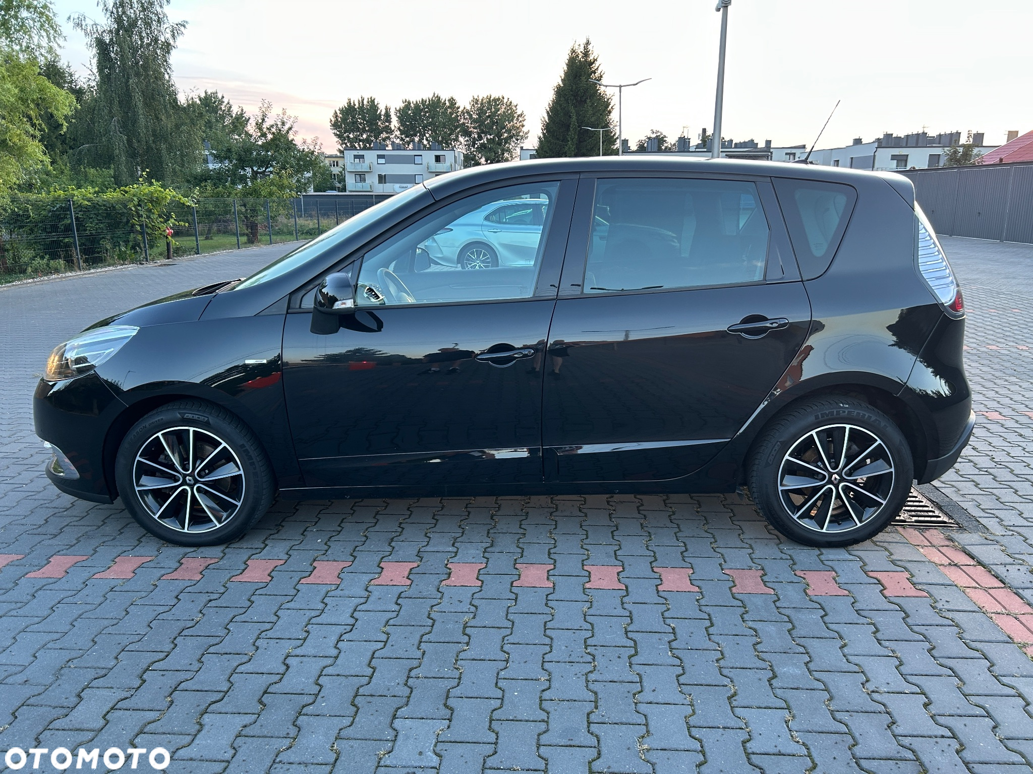 Renault Scenic 1.6 dCi Bose - 3