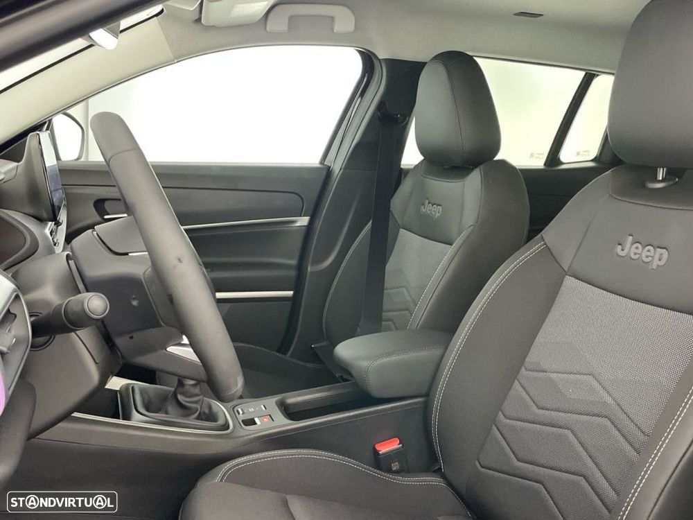 Jeep Avenger 1.2 GSE T3 Altitude - 20