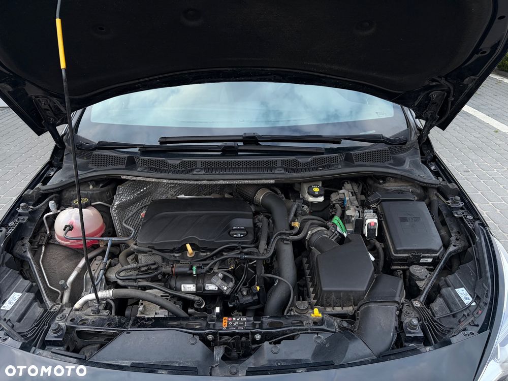 Opel Astra 1.2 T GS Line S&S - 17