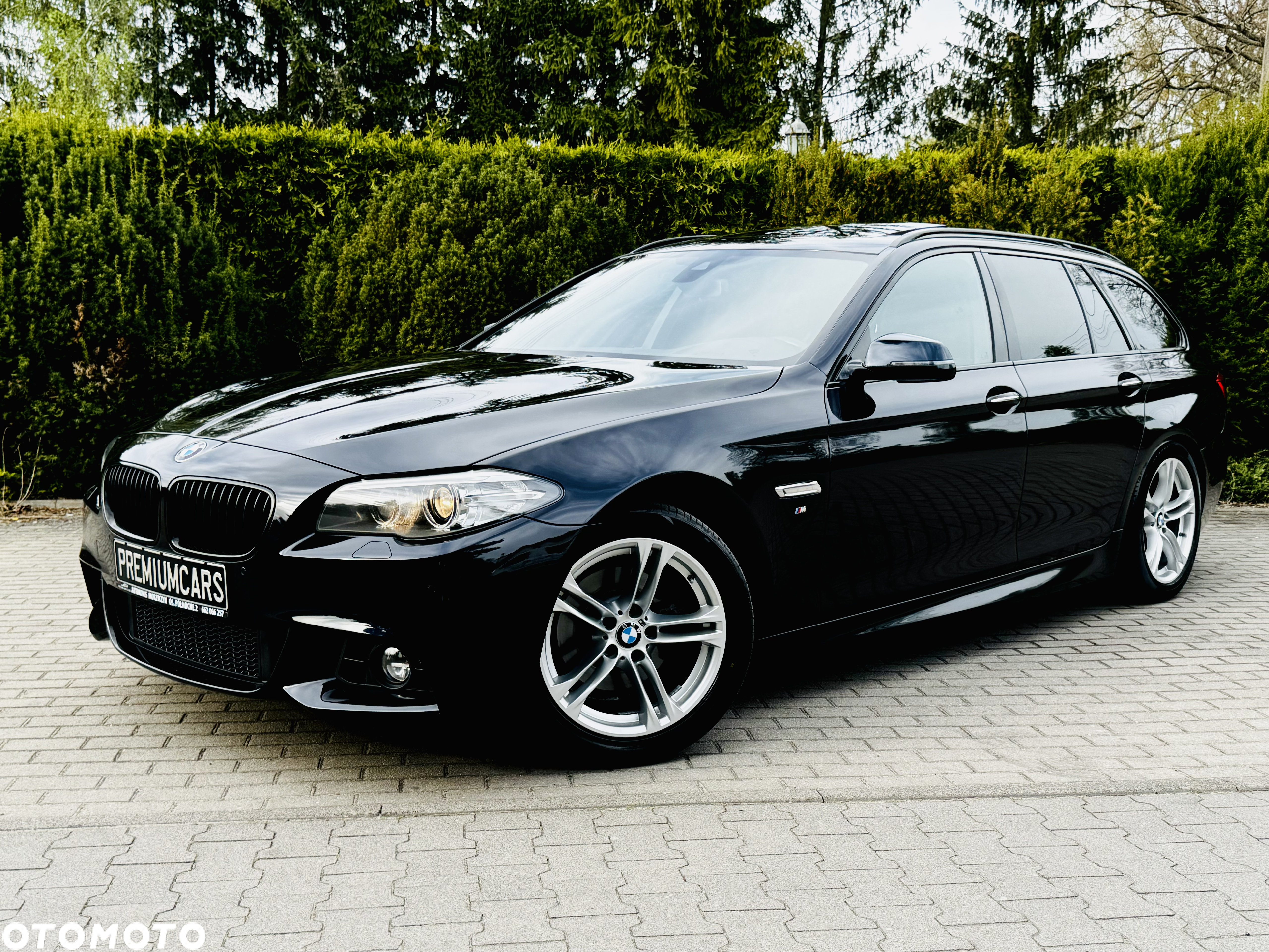 BMW Seria 5 520d Touring M Sport Edition - 2