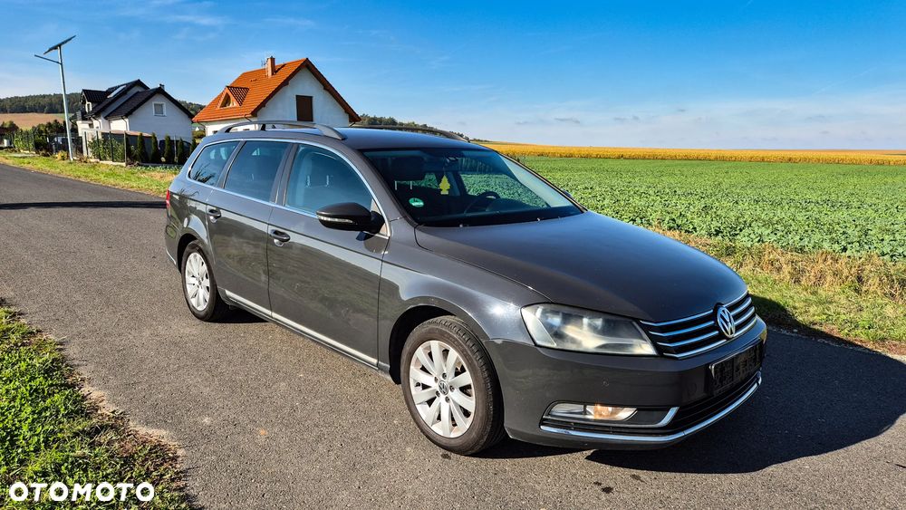 Volkswagen Passat - 10