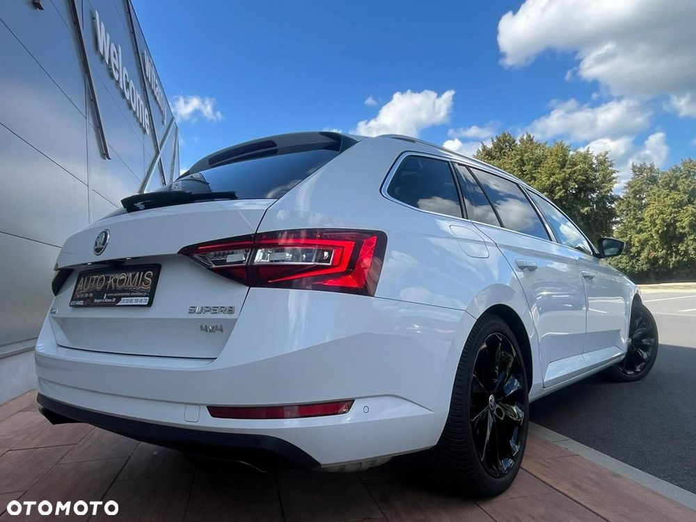 Skoda Superb 2.0 TSI 4x4 DSG Style - 4