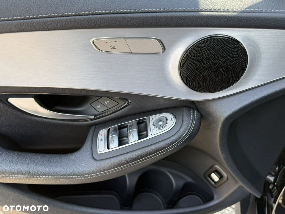 Mercedes-Benz GLC - 24