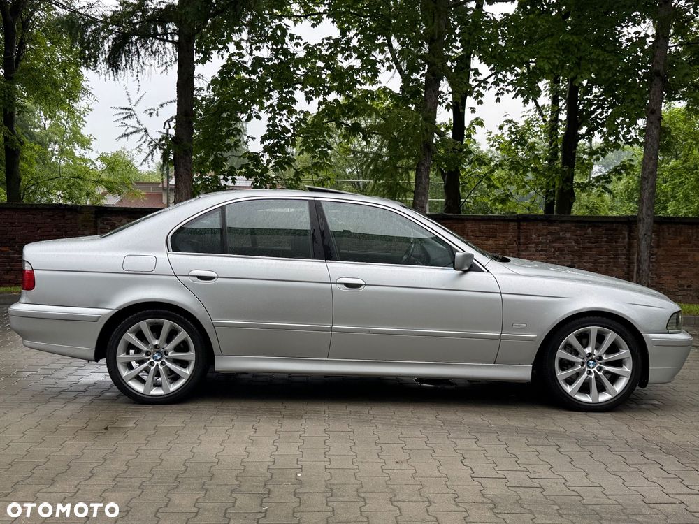 BMW Seria 5 - 11