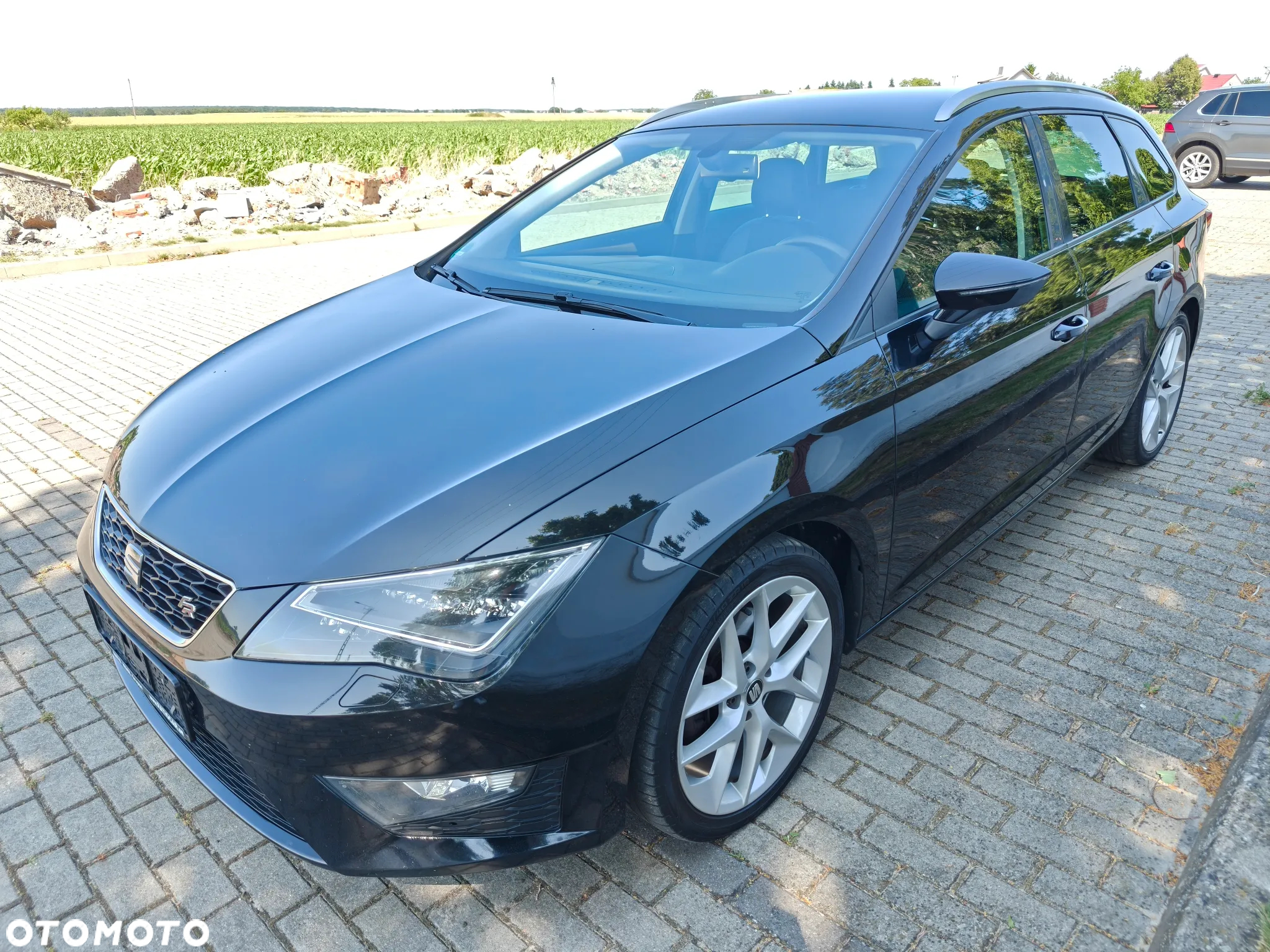 Seat Leon 2.0 TDI FR Black S&S - 2
