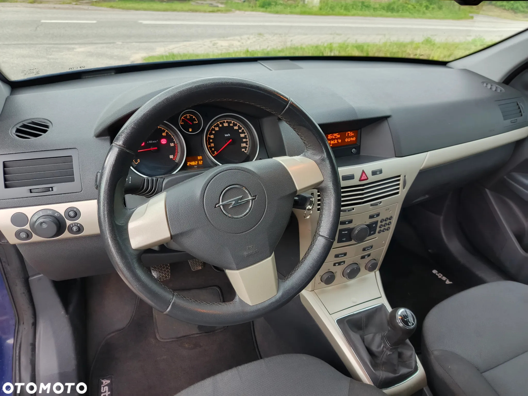 Opel Astra 1.9 CDTI Caravan DPF - 21