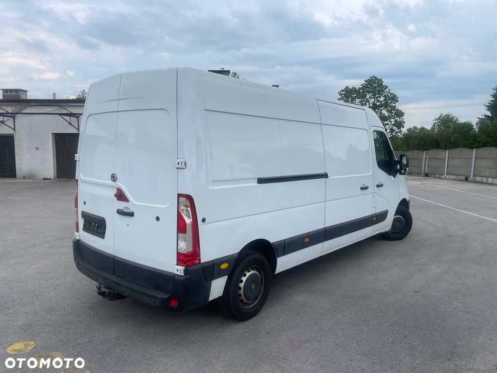Renault Master III - 2