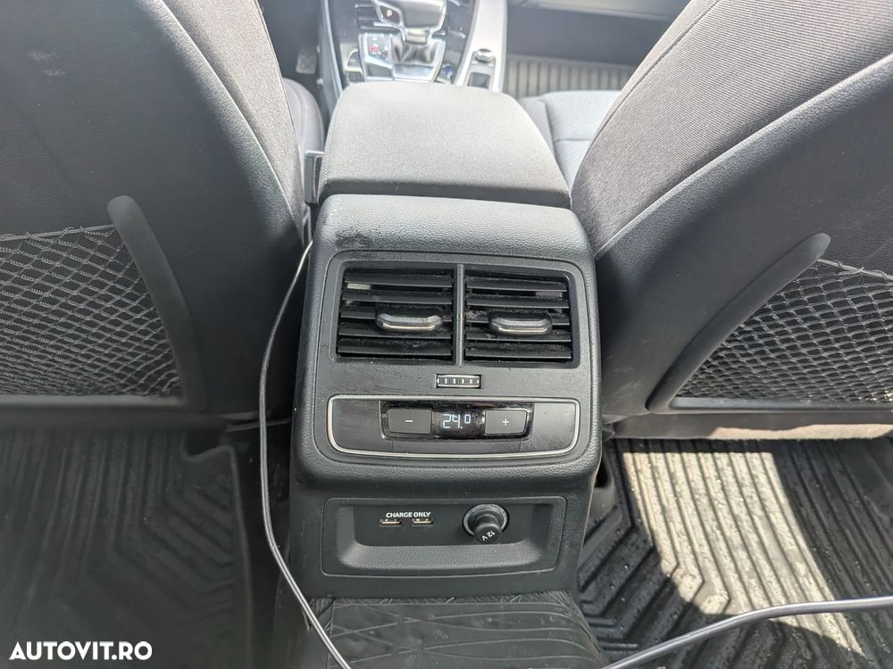 Audi A4 Limuzina 40 TDI quattro S tronic Advanced - 7