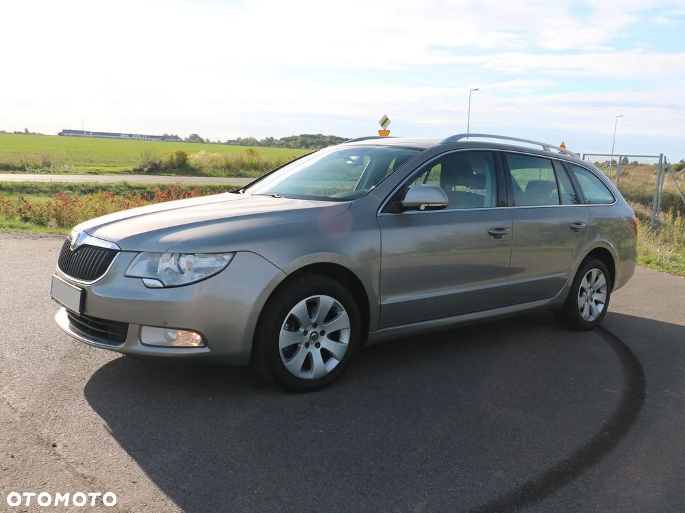 Skoda Superb 2.0 TDI Ambition - 3
