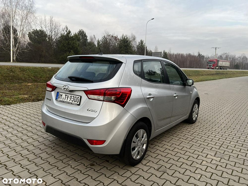Hyundai ix20 1.4 Fifa World Cup Edition - 3