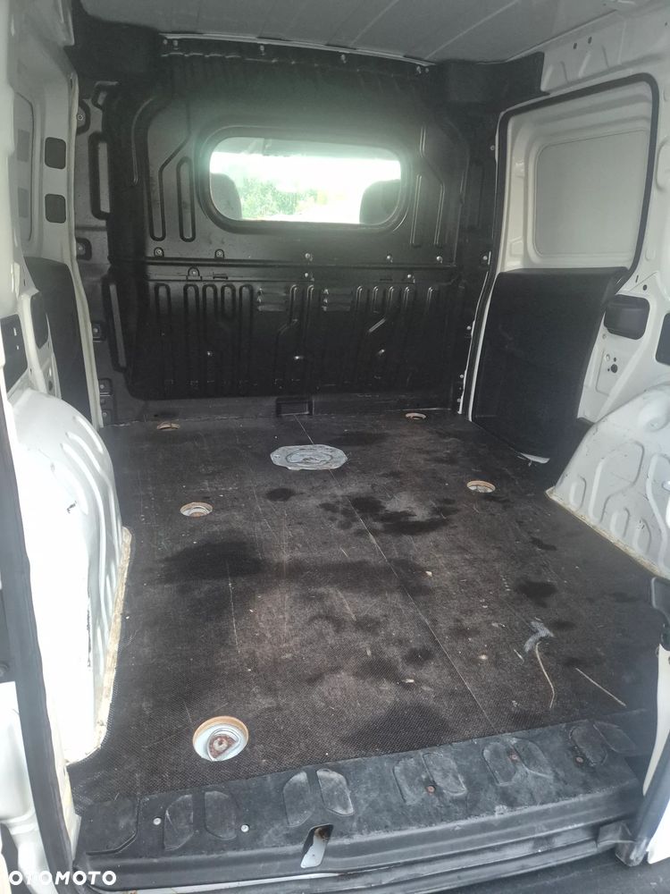 Fiat DOBLO - 6