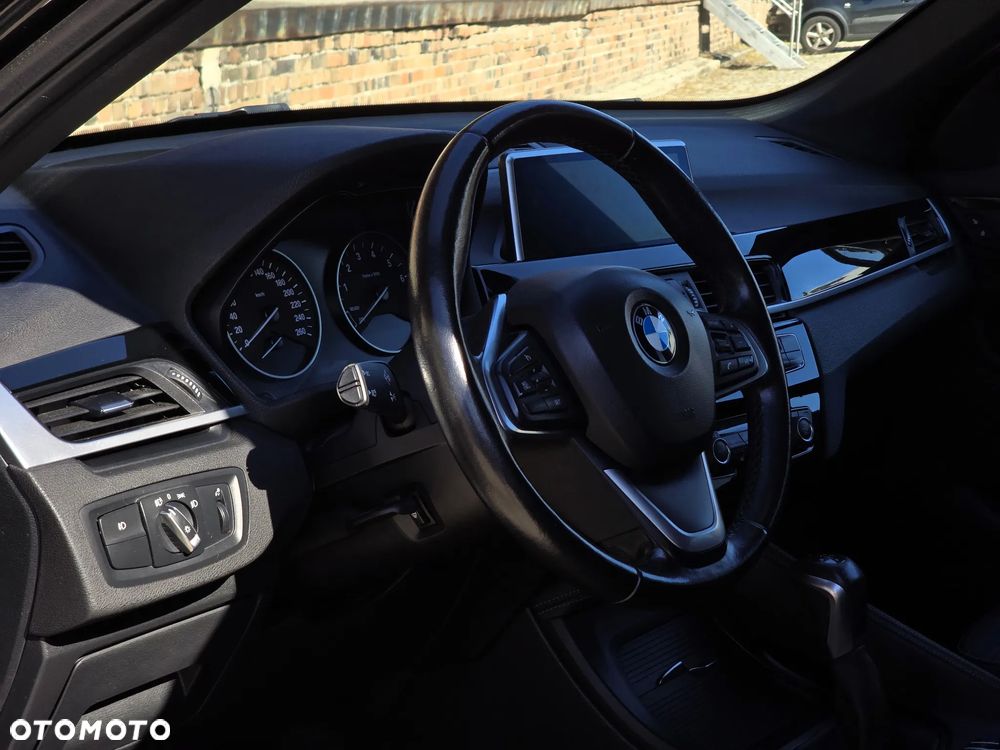 BMW X1 - 11