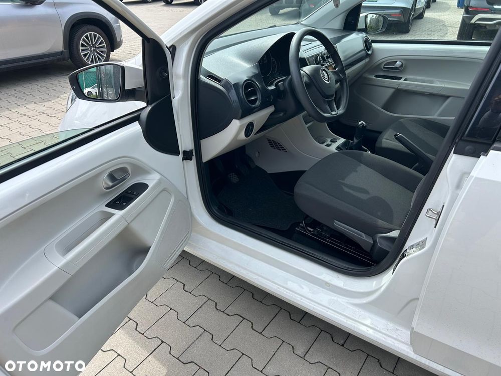 Volkswagen up! join - 17