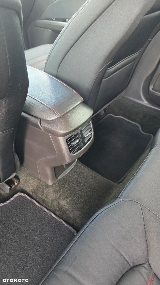 Ford Fusion - 25