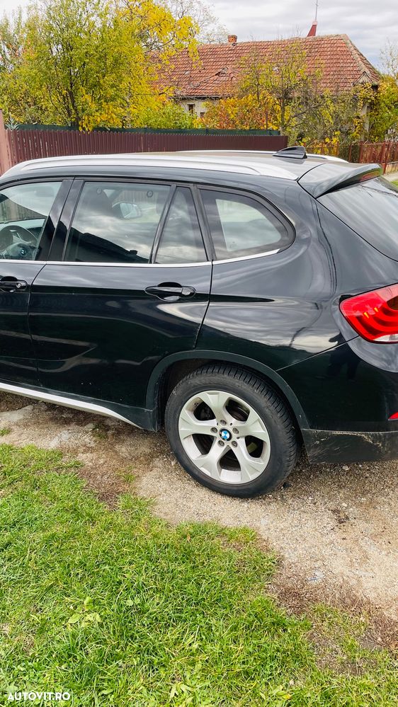 BMW X1 sDrive18d xLine - 3