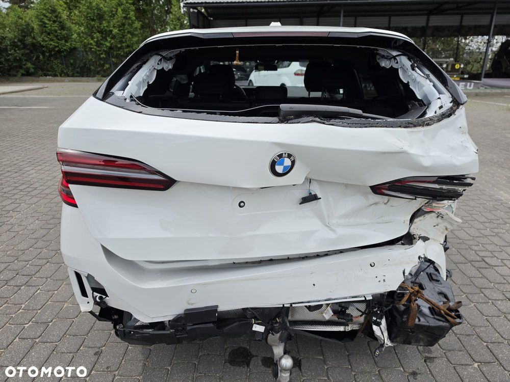 BMW Seria 5 520d xDrive - 13
