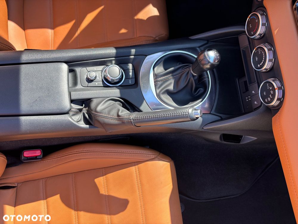 Fiat 124 Spider 1.4 MultiAir Turbo Lusso - 11