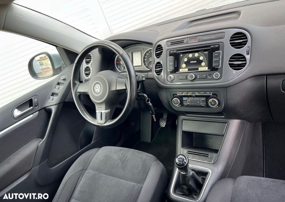 Volkswagen Tiguan 2.0 TDI 4Motion Sport & Style - 8