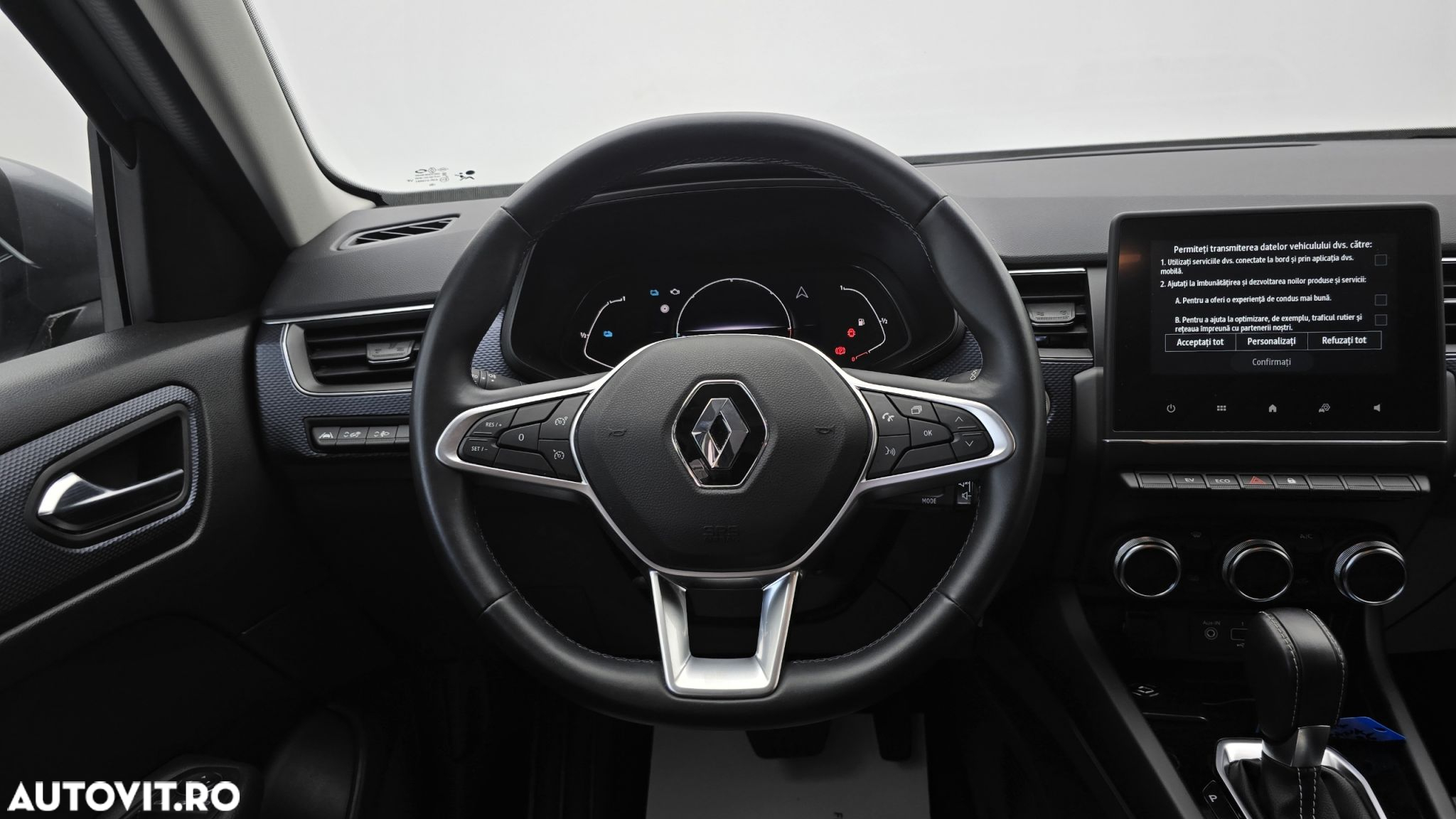 Renault Arkana E-TECH 145 Evolution - 15