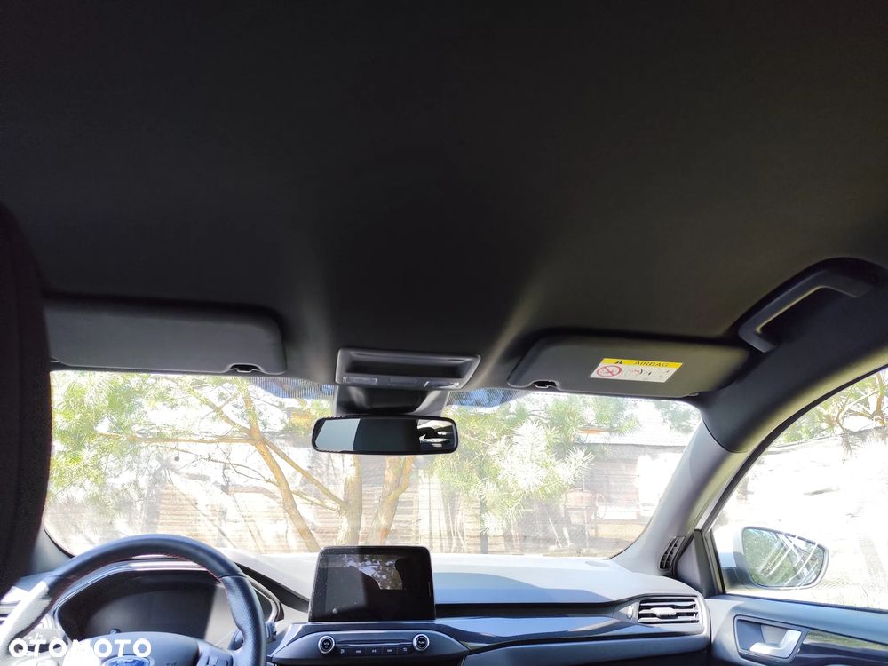 Ford Focus 1.0 EcoBoost Start-Stopp-System ST-LINE STYLE - 31