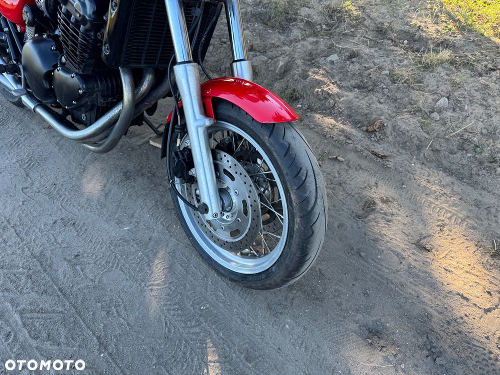 Triumph Thunderbird - 12