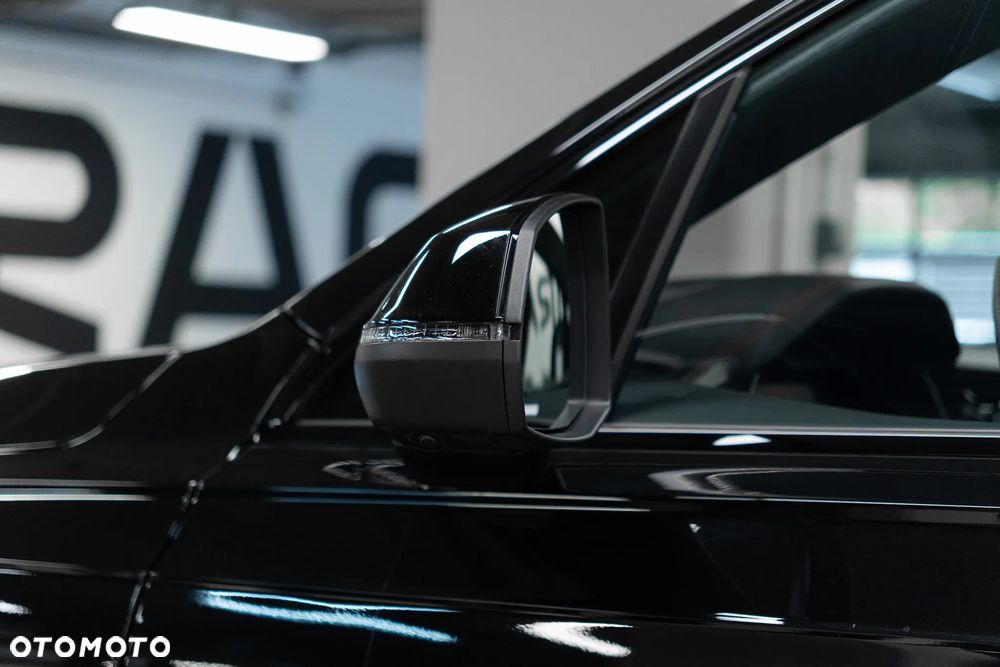 Audi SQ7 - 7