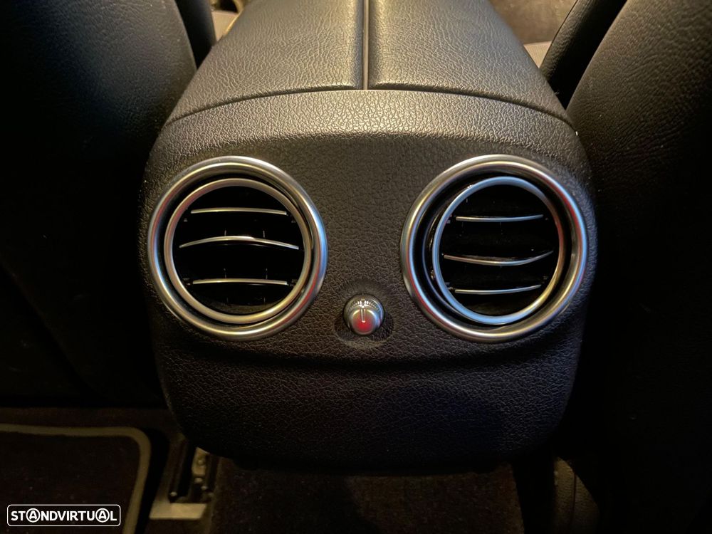 Mercedes-Benz E 300 de Avantgarde - 13