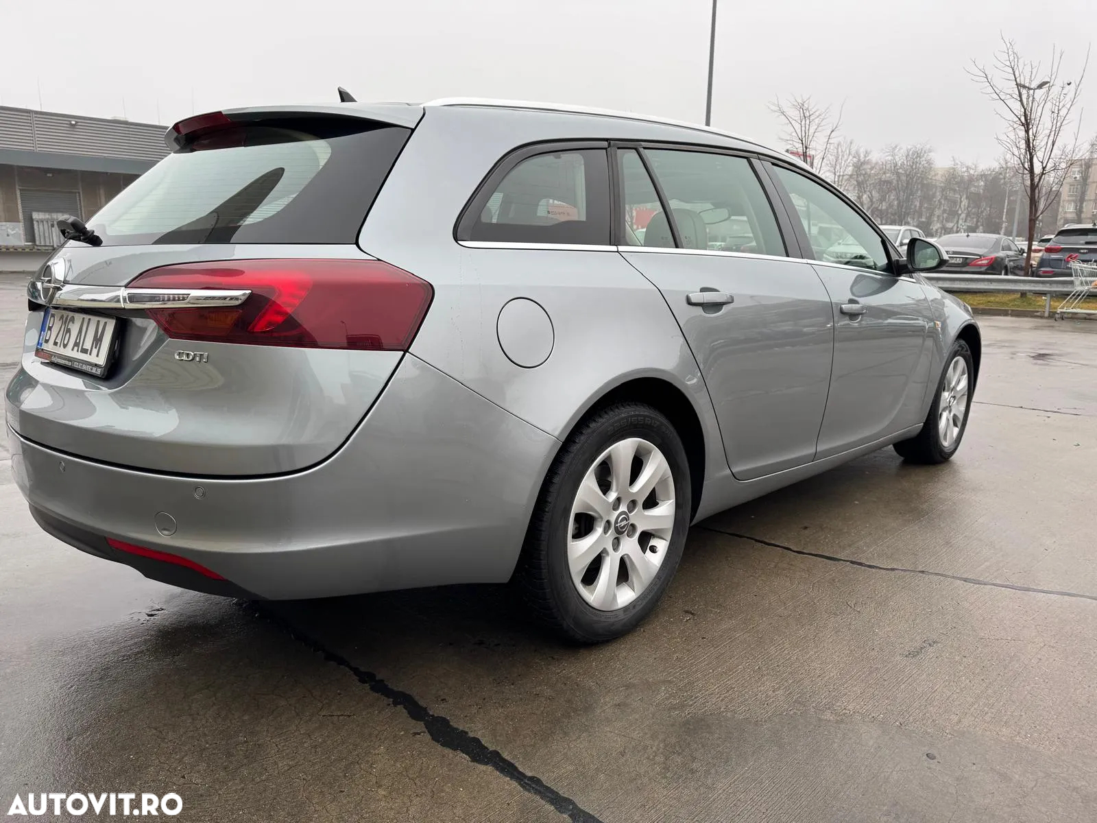 Opel Insignia 2.0 CDTI Sports Tourer Edition - 9
