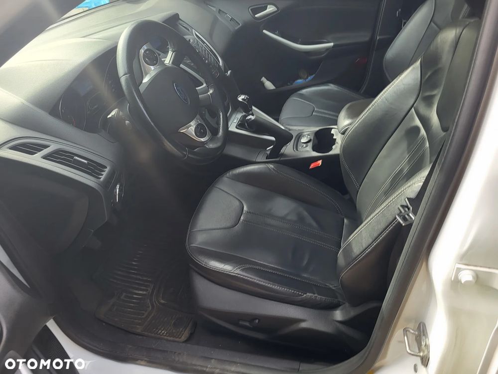 Ford Focus - 6