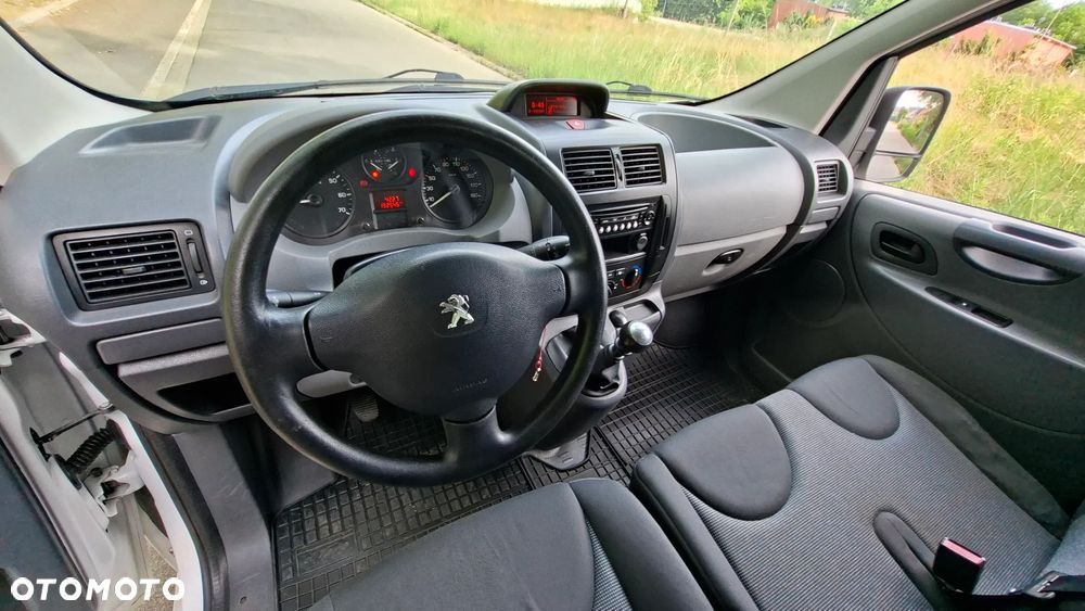 Peugeot EXPERT - 26