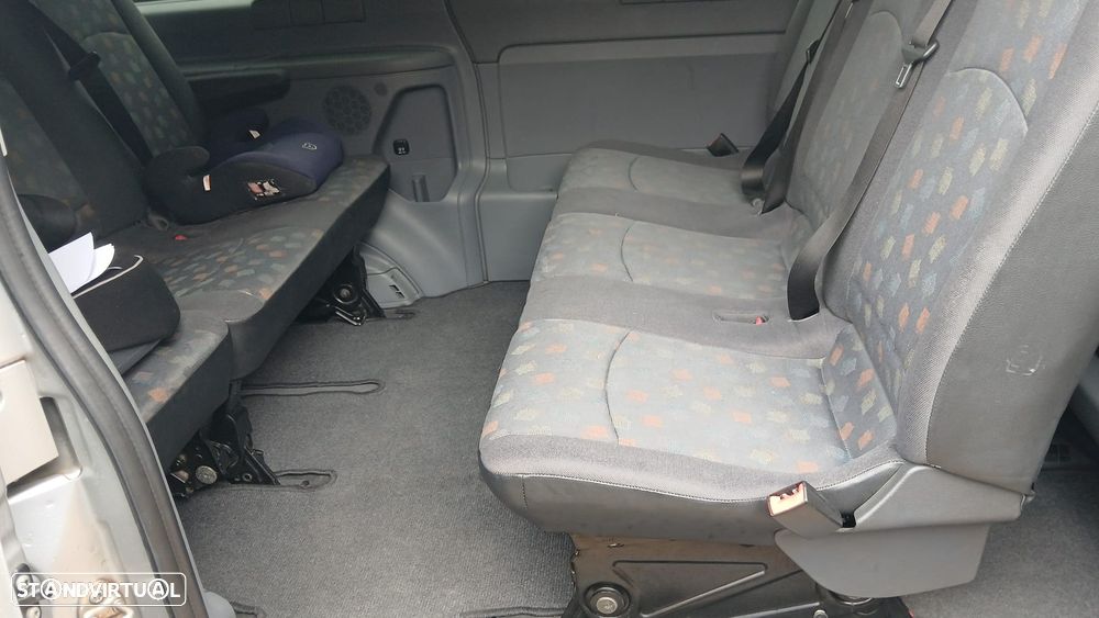 Mercedes-Benz Vito - 9