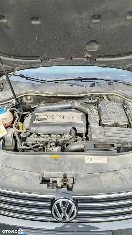 Volkswagen Passat - 18