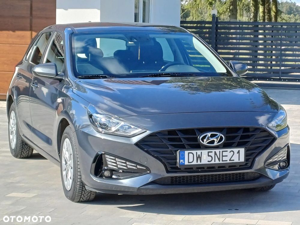 Hyundai i30 1.5 DPI Classic + - 3