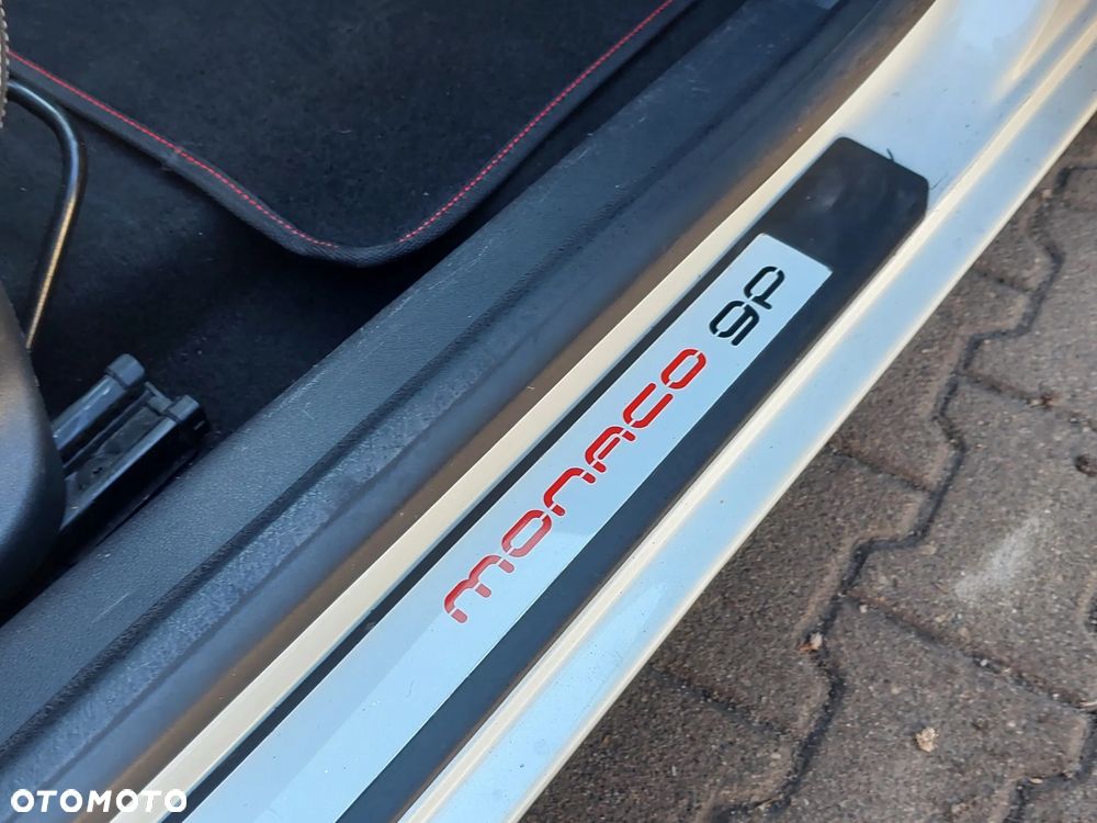 Renault Megane 1.4 16V TCE Monaco GP - 12