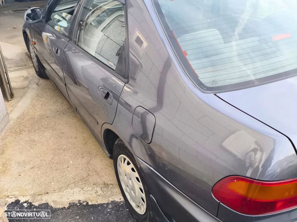 Honda Civic 1.5 LSi 16 V - 5