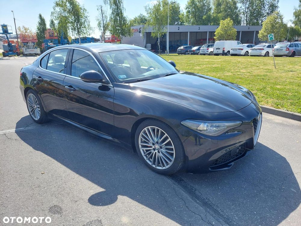 Alfa Romeo Giulia 2.2 D Turbo Super - 5