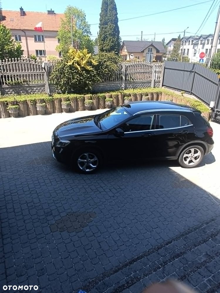 Mercedes-Benz GLA 200 7G-DCT Style - 6