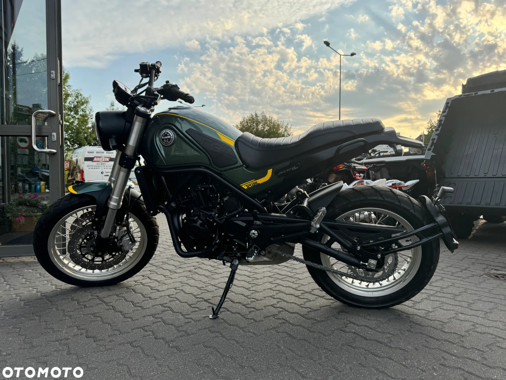 Benelli Leoncino Trail - 2